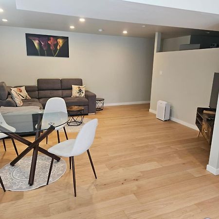 Lovely 1 Bedroom Suite Near Town Victoria Exteriör bild